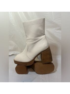 Bohme White Ivory Chunky Heel